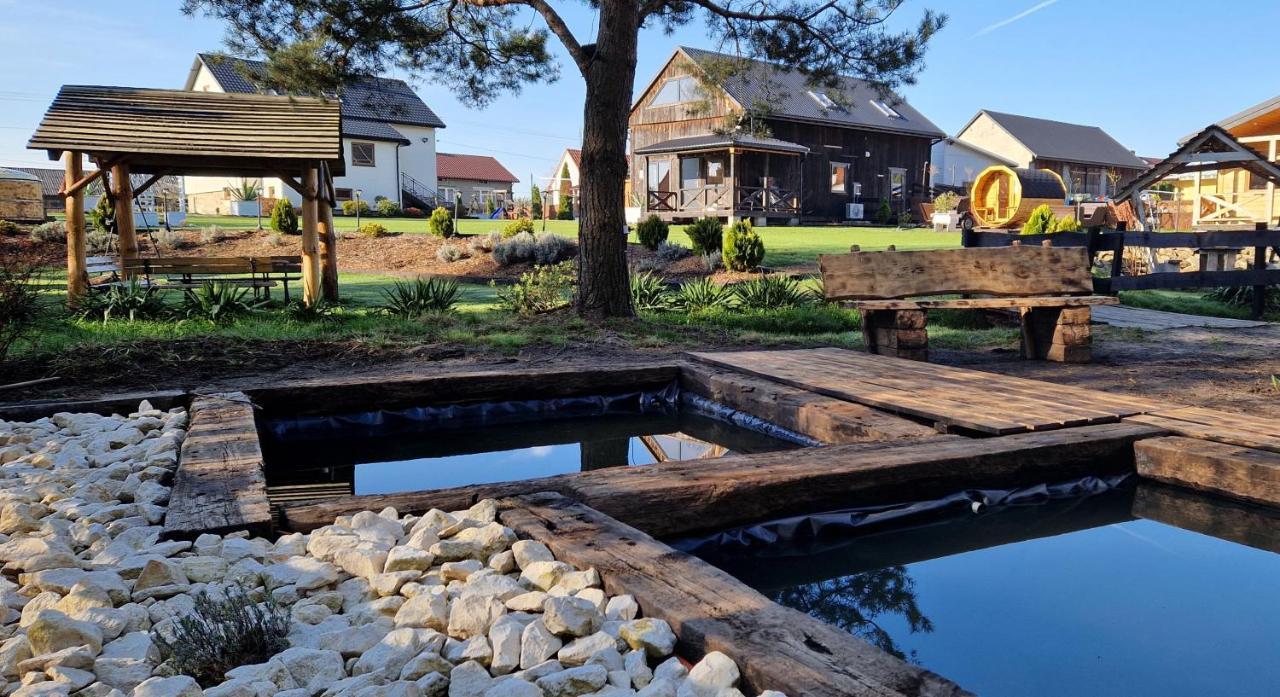 Vip Village Las Woda Rower - Podgrzewany Basen, Balia, Sauna Miedzierza Exterior photo