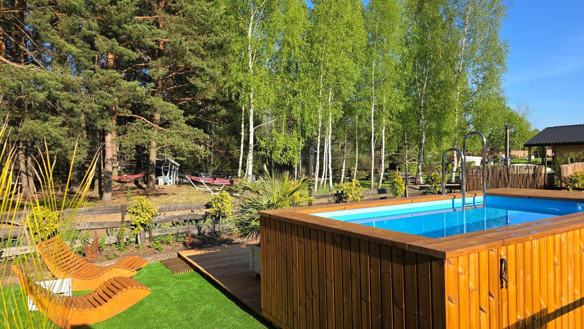 Vip Village Las Woda Rower - Podgrzewany Basen, Balia, Sauna Miedzierza Exterior photo